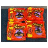 4 Bags Of Reese'S Chocolate Lava Cups