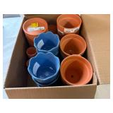 10x 4' Clay Pots with Bottoms, 8x 2' Clay pots& 6 Cermanic Planters & 1 Clay Pot with Plastic