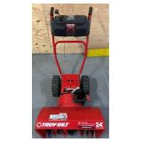*Troy-Bilt Storm 2410 Eletric Start Two-Stage Power 24 *Troy-Bilt Storm 2410 Eletric Start Two-Stage Power 24