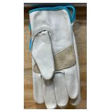 Wells Lamont Hydra Hyde Women s M (3 pairs) Wells Lamont Hydra Hyde Women s M (3 pairs)