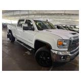 2018 GMC Sierra 2500HD Duramax 4x4 Crew Cab 2018 GMC Sierra 2500HD Duramax 4x4 Crew Cab