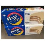NM 5 - Moon Pie Vanilla Double Decker Pies (Lot of 2) NM 5 - Moon Pie Vanilla Double Decker Pies (Lot of 2)