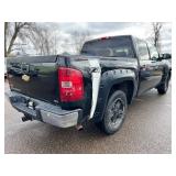 2010 CHEVROLET SILVERADO 1500 LTZ *130k Miles | No Accidents | 4x4* (NO RESERVE) 2010 CHEVROLET SILVERADO 1500 LTZ *130k Miles | No Accidents | 4x4* (NO RESERVE)