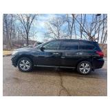 2018 NISSAN PATHFINDER S *2 Owner | 139k Miles | 3rd Row* (NO RESERVE) 2018 NISSAN PATHFINDER S *2 Owner | 139k Miles | 3rd Row* (NO RESERVE)