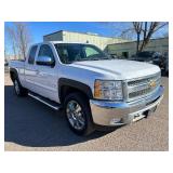 2013 CHEVROLET SILVERADO 1500 LT *No Accidents | 2 Owner | 4x4* (NO RESERVE) 2013 CHEVROLET SILVERADO 1500 LT *No Accidents | 2 Owner | 4x4* (NO RESERVE)