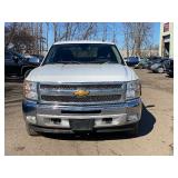 2013 CHEVROLET SILVERADO 1500 LT *No Accidents | 2 Owner | 4x4* (NO RESERVE) 2013 CHEVROLET SILVERADO 1500 LT *No Accidents | 2 Owner | 4x4* (NO RESERVE)