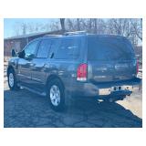2005 NISSAN ARMADA LE *4x4 | 3rd Row | Navigation* (NO RESERVE) 2005 NISSAN ARMADA LE *4x4 | 3rd Row | Navigation* (NO RESERVE)