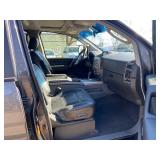 2005 NISSAN ARMADA LE *4x4 | 3rd Row | Navigation* (NO RESERVE) 2005 NISSAN ARMADA LE *4x4 | 3rd Row | Navigation* (NO RESERVE)