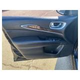 2014 INFINITI QX60 *All Wheel Drive | 3rd Row* (NO RESERVE) 2014 INFINITI QX60 *All Wheel Drive | 3rd Row* (NO RESERVE)
