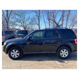 2011 FORD ESCAPE LIMITED *2 Owner | No Accidents | All Wheel Drive* (NO RESERVE) 2011 FORD ESCAPE LIMITED *2 Owner | No Accidents | All Wheel Drive* (NO RESERVE)