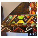 LL - Arts & Crafts Tiffany-Style Stained Glass Lamp