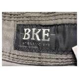 Tommy Bahama, Banana Republic, BKE Shorts - Size 36 (Lot of 4)