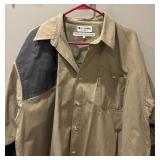 MR - Columbia Sportsman Shirt XXL - Khaki Cotton with Dark Shoulder Patches