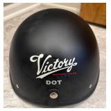 MR - Victory Pudding Bowl Helmet DOT - Size L