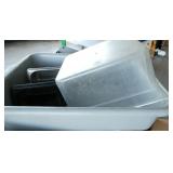 Contents of take-out order shelf Contents of take-out order shelf