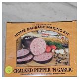 Hi Mountain Home  Sausage Kit Pepper/Garlic