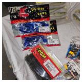 Mustad, Strike King, Zoom, Big Bite