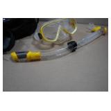 Cressi Adult Rondine Palau Fin Snorkel Set - Fin Size M/L