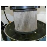 DeWalt DVX08SA 8 Gallon 5 HP Stainless Steel Wet/Dry Vac / Vacuum on Casters