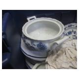 (EW3) Tote Full of a Dish Set as Sh...