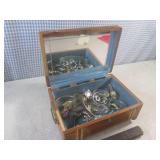 (CS) Vintage Wood Box with Vintage ...