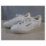 (CSB) Pair of Reebok Sneakers Size ...