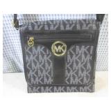 (H-1) Michael Kors Crossbody Bag...