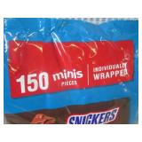 (B-1) 150pc Bag of Mini Candy Bars ...