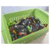 (EW4) Bin of Assorted Hot Wheels an...