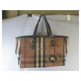(H-2) Burberry Handbag Purse Preown...