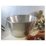 (A-3) Vintage Stretch Screamer Mumm...