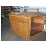 (FRNT) Wood Cabinet with 1 Large Dr...
