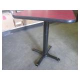 (FRNT) Vintage Square Parlor/Cafe T...