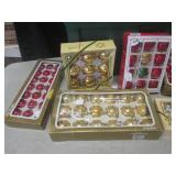 (G-1) Tote Full of Assorted Christm...