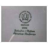 (A-2) Assorted Vintage Collector Pl...