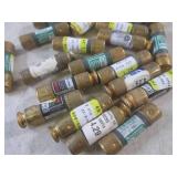 (EC1) 21 Assorted NOS 2" Bussmann O...