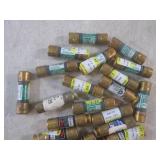 (EC1) 21 Assorted NOS 2" Bussmann O...