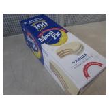 (B-1) Box of 9 Double Decker Vanill...