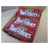 (B-4) 15 King Size Packages of Stra...