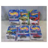 (EC1) Assorted Hot Wheels in Packag...