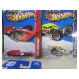 (EC1) Assorted Hot Wheels in Packag...