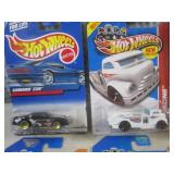 (EC1) Assorted Hot Wheels in Packag...