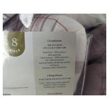 Threshold King Comforter Set Mauve 8-Piece - Brand New *A