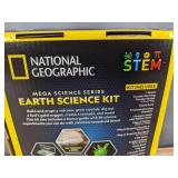 National Geographic Mega Science Series Earth Science Kit - Brand New *T