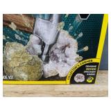 National Geographic Break Open 4 Geodes STEM Kit - Brand New *T