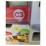 Melissa & Doug Snacks to Go Vending Machine Play Set - New *T