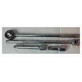 21 pc Socket and Ratchet Set 3/4" Drive in Metal Case