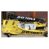Daytona 3 Ton Super Duty Floor Jack DJ3000 with Daytona 2 Ton Floor Jack Cross Beam CB200