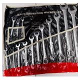 Olympia 28 pc Combination Wrench Set - Metric & Standard
