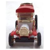 Coca-Cola 1913 Ford Model T Van Replica – Diecast Delivery Truck in Tin